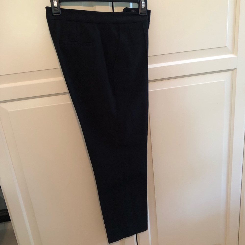 BCBGMaxAzria black cropped pants